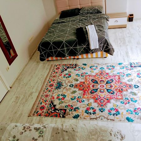 Orman Villa Hotel Is 6 Minutes From The Airport Arnavutkoy Екстериор снимка