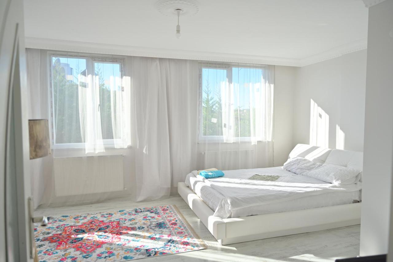 Orman Villa Hotel Is 6 Minutes From The Airport Arnavutkoy Екстериор снимка
