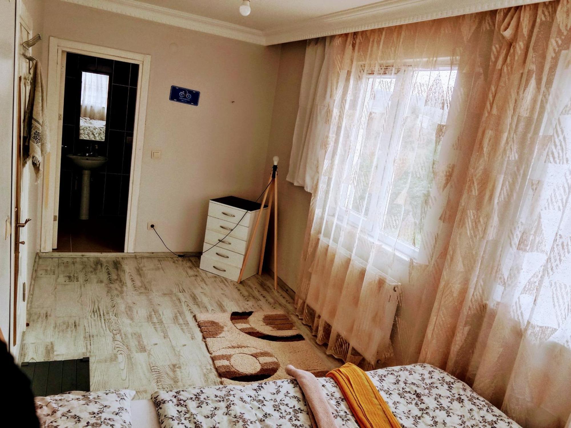 Orman Villa Hotel Is 6 Minutes From The Airport Arnavutkoy Екстериор снимка